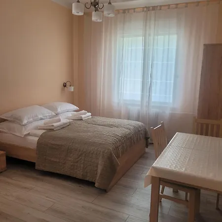 Guest house Azta