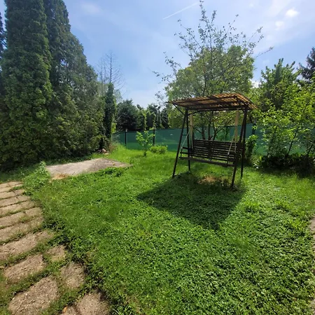 Azta Гостевой дом 3*