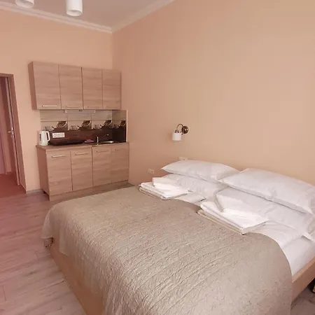 Azta Guest house Heviz