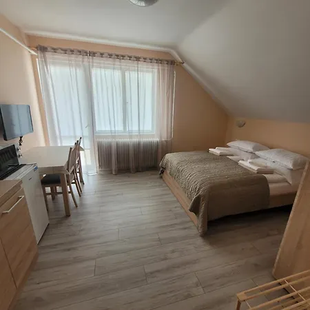 Azta Гостевой дом