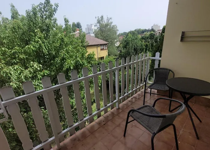 Azta ヘーヴィーズ